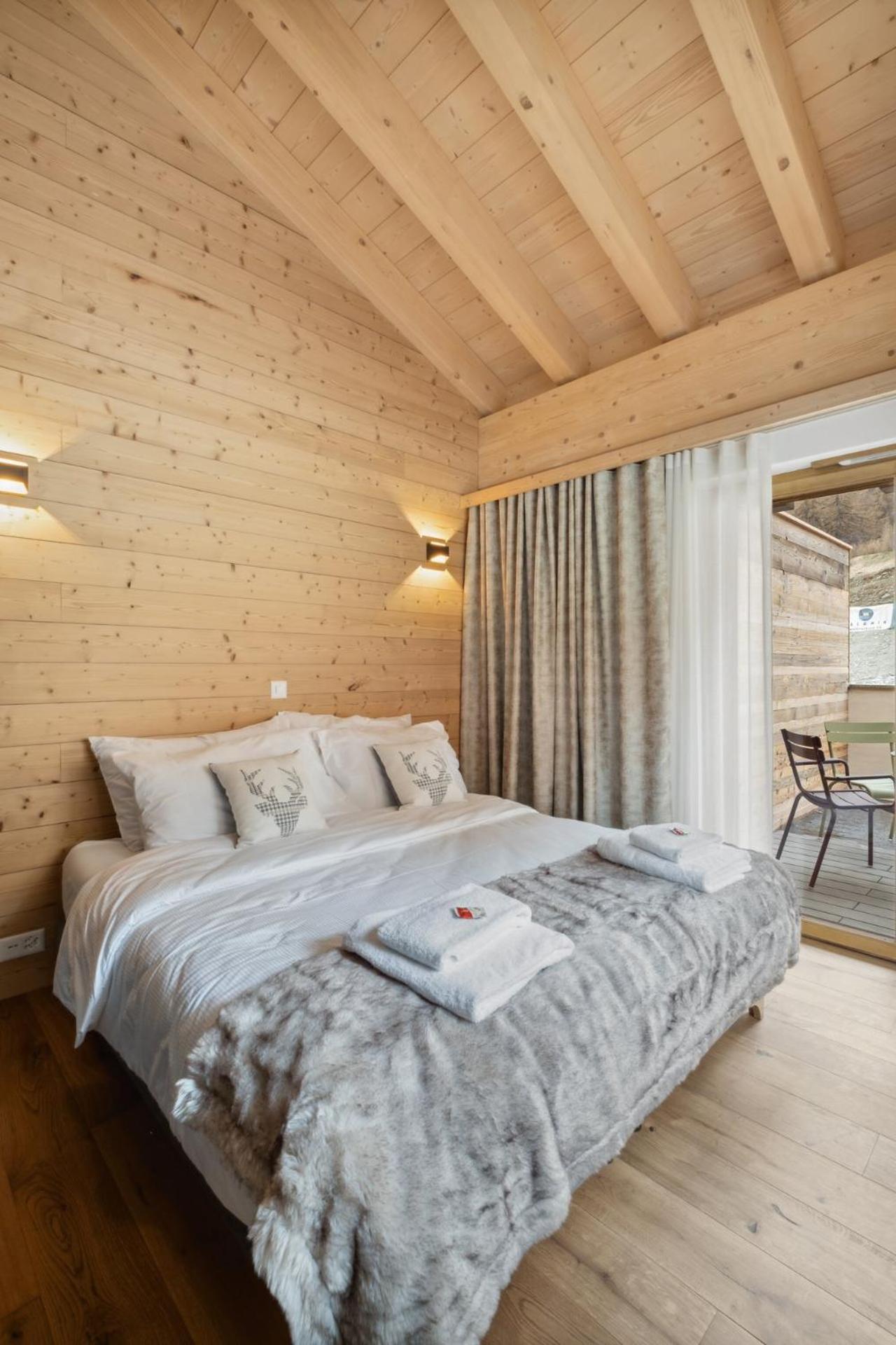 Chalet Les Rahas By Mrs Miggins กรีเมนทซ์ ภายนอก รูปภาพ